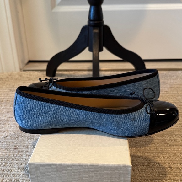 M. Gemi The Rosa Denim Flats - Picture 4 of 10